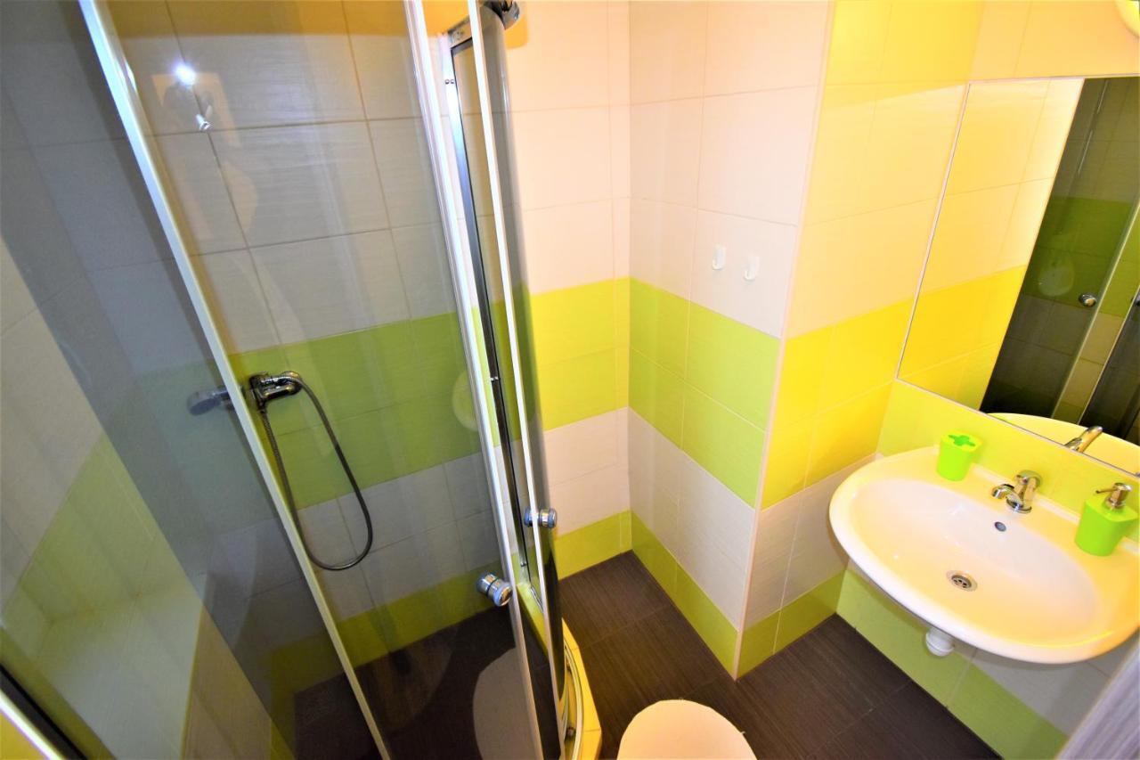 Penzion Privat Siesta Hotell Liptovský Mikuláš Exteriör bild