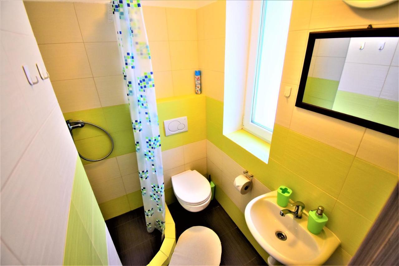 Penzion Privat Siesta Hotell Liptovský Mikuláš Exteriör bild