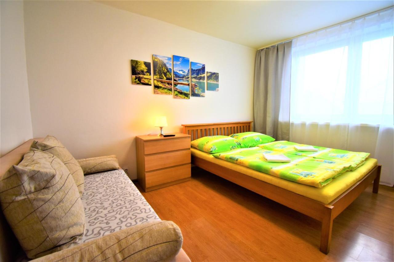 Penzion Privat Siesta Hotell Liptovský Mikuláš Exteriör bild